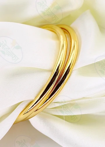 Classic Plain Gold Bangle