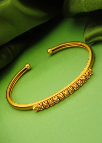 Floral Link Gold Bracelet