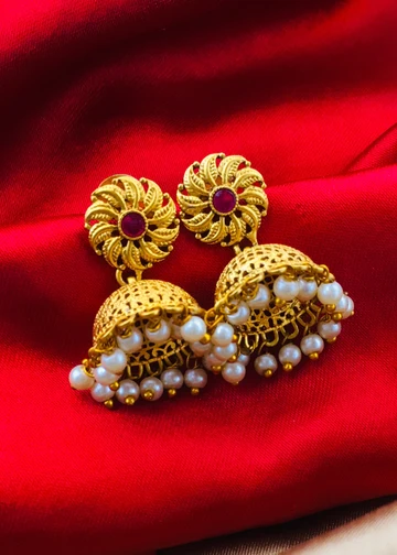 Jhumka Gold Earring